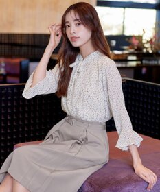 Tiaclasse 【新色追加・洗える】フレアスリーブ花柄リボンブラウス