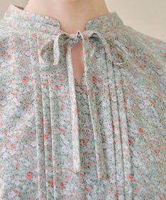 Tiaclasse 【新色追加・洗える】フレアスリーブ花柄リボンブラウス