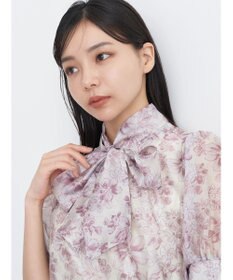 earth music&ecology フラワー柄シアーパフブラウス