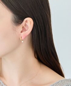 Phoebe <オンワード限定セット>痛くないシリーズ/金属アレルギー対応ソロパールフープライトフィットイヤリング×フォーマルパールビジューハーフブローチ