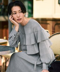 自由区 【カタログ掲載】TWハイツイストビエラフリル ブラウス グレンチェック