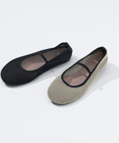 steppi 【一部店舗限定 / 片足わずか80g】シースルー ラウンド フラットパンプス