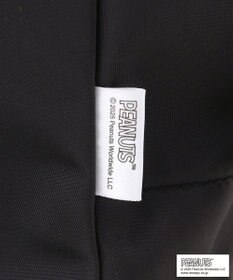 Y'SACCS SNOOPYデザイン 2way巾着トート(クッキー）