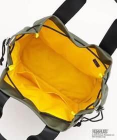 Y'SACCS SNOOPYデザイン 2way巾着トート(クッキー）