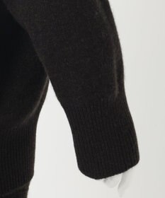 23区 【R(アール)】カシミヤブレンド ロールネックニット