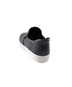 Pointer 本革スライドオンスリッポン