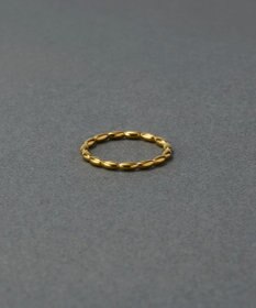 Phoebe 〈金属アレルギー対応〉エターナルドットリング　ゴールド　ステンレス