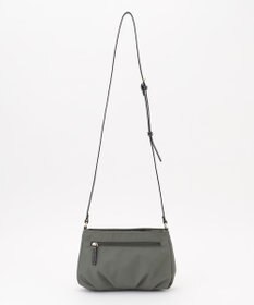 LA BAGAGERIE ポリエステルキャンバス　タックポシェット