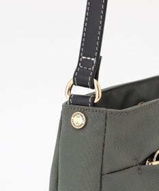 LA BAGAGERIE ポリエステルキャンバス　タックポシェット