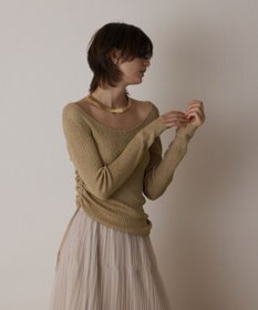 GRACE CONTINENTAL ラメリブクルーネックトップ