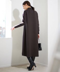 ICB L ウールブレンドスムース ハイネックワンピース