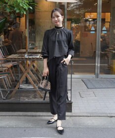 Feroux 【洗える】スタンドネックブラウス