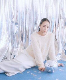 earth music&ecology ポンポンヤーンラメニットプルオーバー