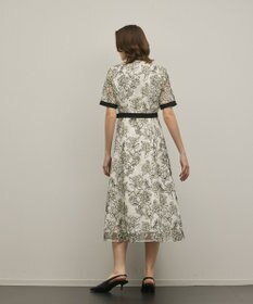 GRACE CONTINENTAL フラワーコード刺繍ワンピース