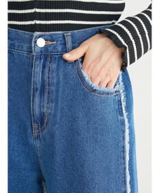 Green Parks ・Ｄｏｕｂｌｅ　Ｆｌａｇｓフリンジラインストレートデニム