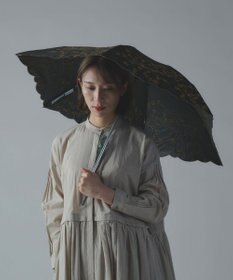 AND WOOL 〈一級遮光生地・晴雨兼用〉フェンネル刺繍の日傘 （折りたたみタイプ）