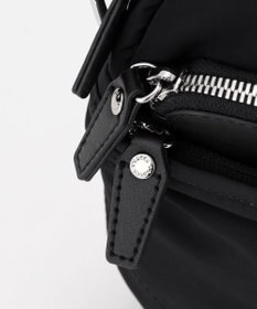 Y'SACCS ポリエステルツイル ポシェット