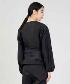 23区 【エステータ】シルク混タフタ カシュクールブラウス