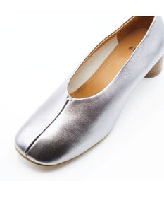 APOM オブリークトゥローヒールパンプス40