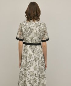 GRACE CONTINENTAL フラワーコード刺繍ワンピース