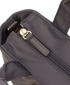 TOCCA CARVED LOGO POCHETTE ナイロンバッグ