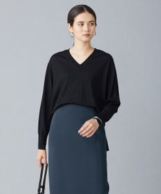 ICB 【洗える】 コンパクトウール Vネックプルオーバー