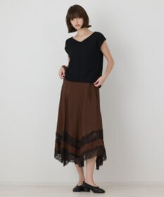 GRACE CONTINENTAL レースヘムフレアスカート
