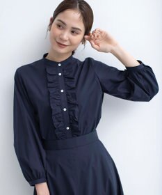 組曲 コンパクトシャーティング フリルブラウス