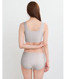 WACOAL 【GOCOCi ゴコチ】 ノンワイヤーブラ ハーフトップ まるでつけていないような着ごこち フラット仕上げ ホックなし CGG535 /ワコール