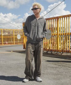 WEGO 【ユニセックス着用ITEM】ピグメントダメージアップリケZIPパーカー