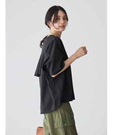 AMERICAN HOLIC 接触冷感バックフレアポンチプルオーバー