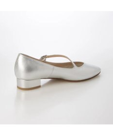 Riz raffinee <Riz raffinee>斜めストラップパンプス