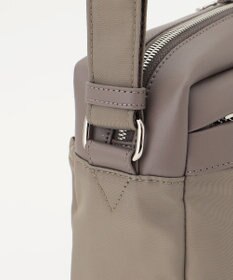 Y'SACCS ブロックモチーフショルダー