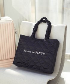 Maison de FLEUR ギャザーハンドルキルティングキャリーオンバッグ