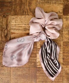 Tiaclasse 【2type】スカーフ柄シュシュ