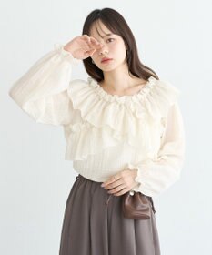 earth music&ecology シアードビーオフショルブラウス