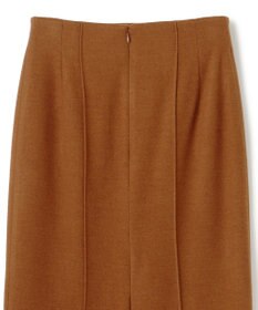 BEIGE， MAZARINE / Iラインスカート