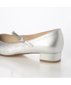 Riz raffinee <Riz raffinee>斜めストラップパンプス