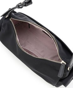 TOCCA IN CREADLE NYLON BAG Ｍ ワンショルダーバッグ