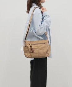 ACE BAGS & LUGGAGE kanana project collection タッセル-e ショルダーバッグ 横 68872