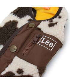 PET PARADISE Lee 牛柄 背中開きボアベスト 《 白茶》 小型犬