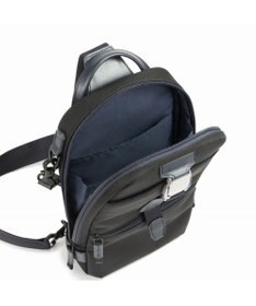 ZERO HALLIBURTON ZLM ボディバッグ 4L 550g 81514