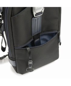 ZERO HALLIBURTON ZLM ボディバッグ 4L 550g 81514