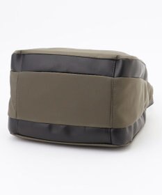 Y'SACCS スクエアすっきりトート Sサイズ