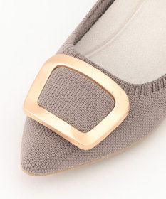 steppi バックル付き ポインテッド パンプス