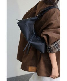 style code 【 通勤使用可能 】 牛革 細身シルエットショルダーバッグ