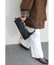 style code 【 通勤使用可能 】 牛革 細身シルエットショルダーバッグ