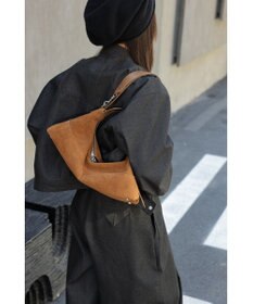 style code 【 通勤使用可能 】 牛革 細身シルエットショルダーバッグ