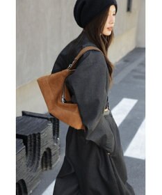 style code 【 通勤使用可能 】 牛革 細身シルエットショルダーバッグ