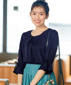 Tiaclasse 【洗える】リボン付きタックフレア袖ブラウス